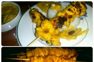 Frigarui de pui cu sos satay