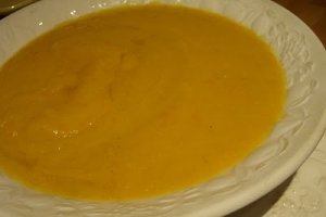 Supa crema din bostan cu dovlecel
