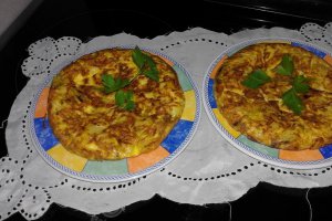 Tortilla de cartofi si broccoli