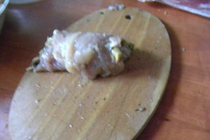 Rulouri din piept de curcan cu ciuperci si bacon