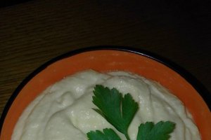 Salata de conopida