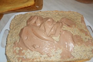 Prajitura cu alune de padure si mascarpone