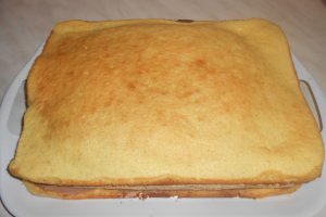 Prajitura cu alune de padure si mascarpone