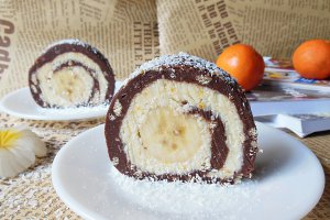 Rulada de biscuiti cu banane
