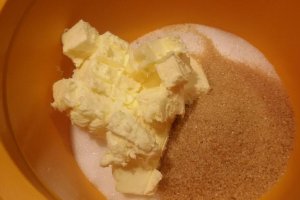 Biscuiti cu goji si fulgi de ciocolata