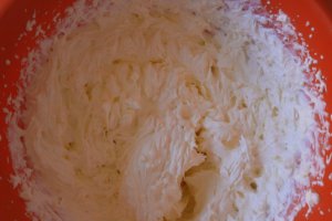 Tarta cu crema de vanilie si pepene galben