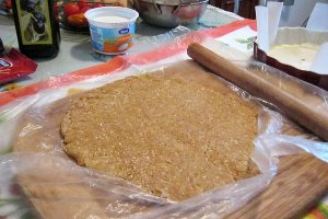 Tarta cu blat de sticksuri Justitiarul Godina