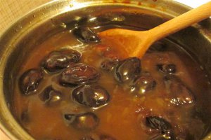 Mancare de prune