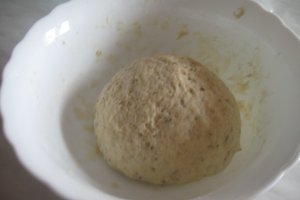 Pizza cu ananas si piept de pui