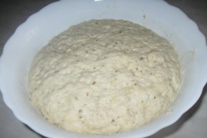 Pizza cu ananas si piept de pui