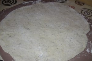 Pizza cu ananas si piept de pui