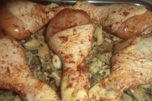 Ciocanele la cuptor pe pat de pleurotus