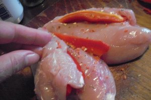 Piept de pui in crusta de alune