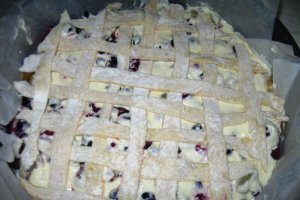 Tarta cu fructe de padure
