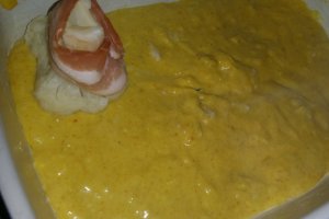 Conopida gratinata cu curry si bacon afumat