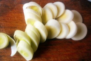 Tocanita de legume cu carne de iepure