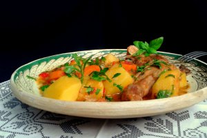 Tocanita de legume cu carne de iepure