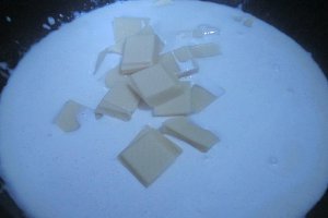 Prajitura cu mousse de mascarpone si ciocolata alba