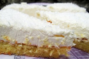 Prajitura cu mousse de mascarpone si ciocolata alba