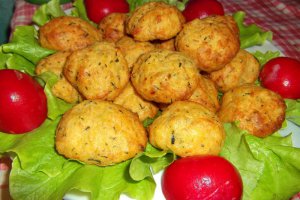 Chiftelute de somon la cuptor