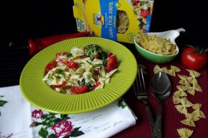 Salata de paste cu legume