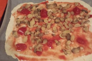 Pizza cu pui