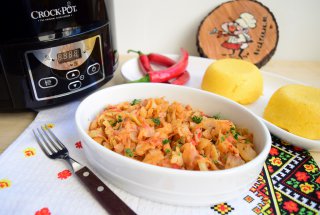 Varza cu sos de ardei copt la slow cooker Crock-Pot 4,7 L