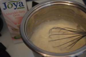 Tortulet din foi de placinta cu crema de fistic