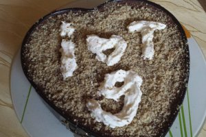 Tort aniversar  I <3 T  ~ 9 ANI