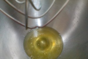 Prajitura in straturi cu scortisoara si nuca