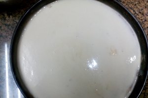 Prajitura in straturi cu scortisoara si nuca