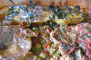 Friptura de porc cu usturoi verde