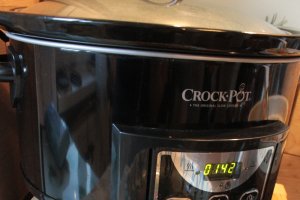 Mancare de post cu naut, legume, prune si fidea la slow cooker Crock-Pot