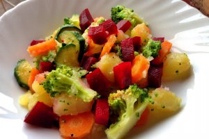 Salata de legume-Reteta nr. 900