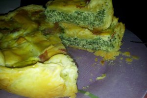 Tarta cu spanac si branza