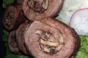 Rulada de porc cu ciuperci