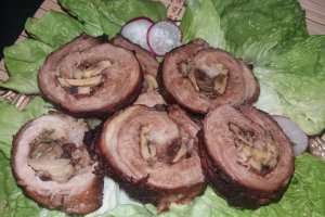 Rulada de porc cu ciuperci