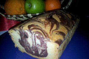 Chec din albusuri cu cacao si pepite de ciocolata
