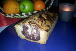Chec din albusuri cu cacao si pepite de ciocolata