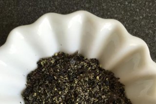 Furikake (condiment pentru orez din alge si susan)