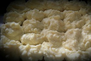 Gratin de cartofi cu carne