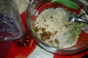 Paste cu avocado si busuioc