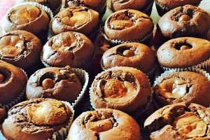 Muffins cu oua de ciocolata