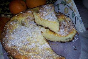 Prajitura cu crema de branza si pere