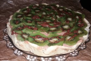 Tarta cu kiwi