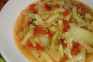 Tocanita de fasole galbena