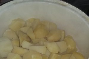 Salata de cartofi