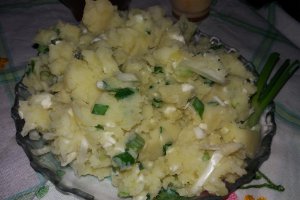 Salata de cartofi