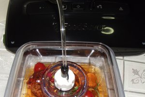 Pulpa de miel la cuptor, cu legume caramelizate pregatita cu aparatul de marinat FoodSaver