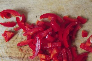 Pulpa de miel la cuptor, cu legume caramelizate pregatita cu aparatul de marinat FoodSaver